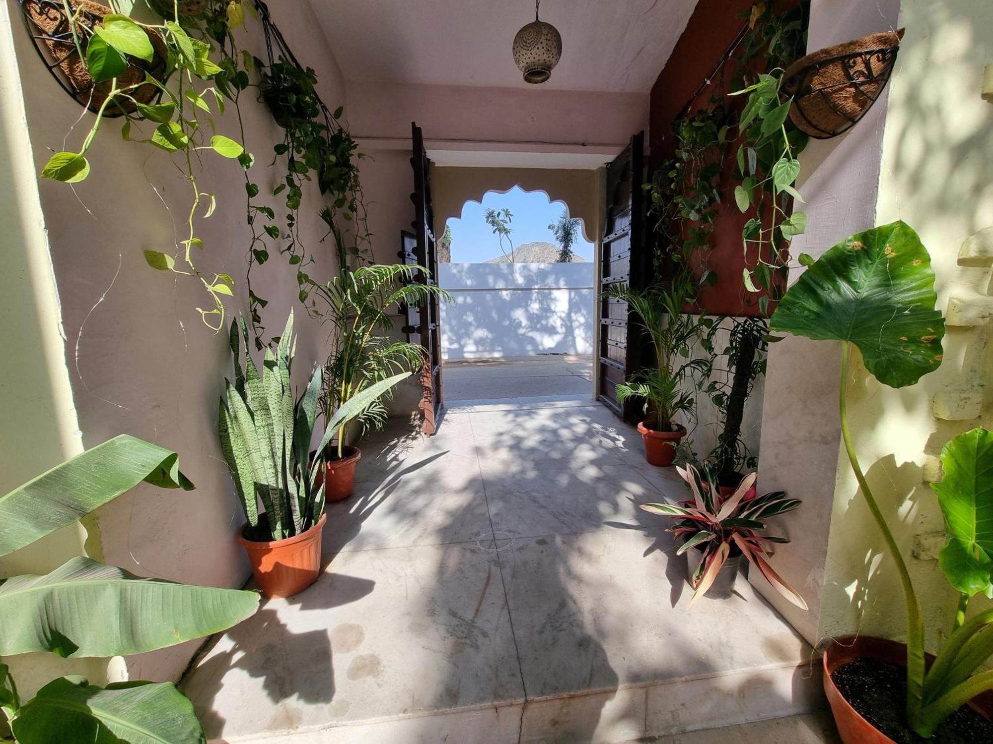 Karavan Kafe Pushkar Exterior photo